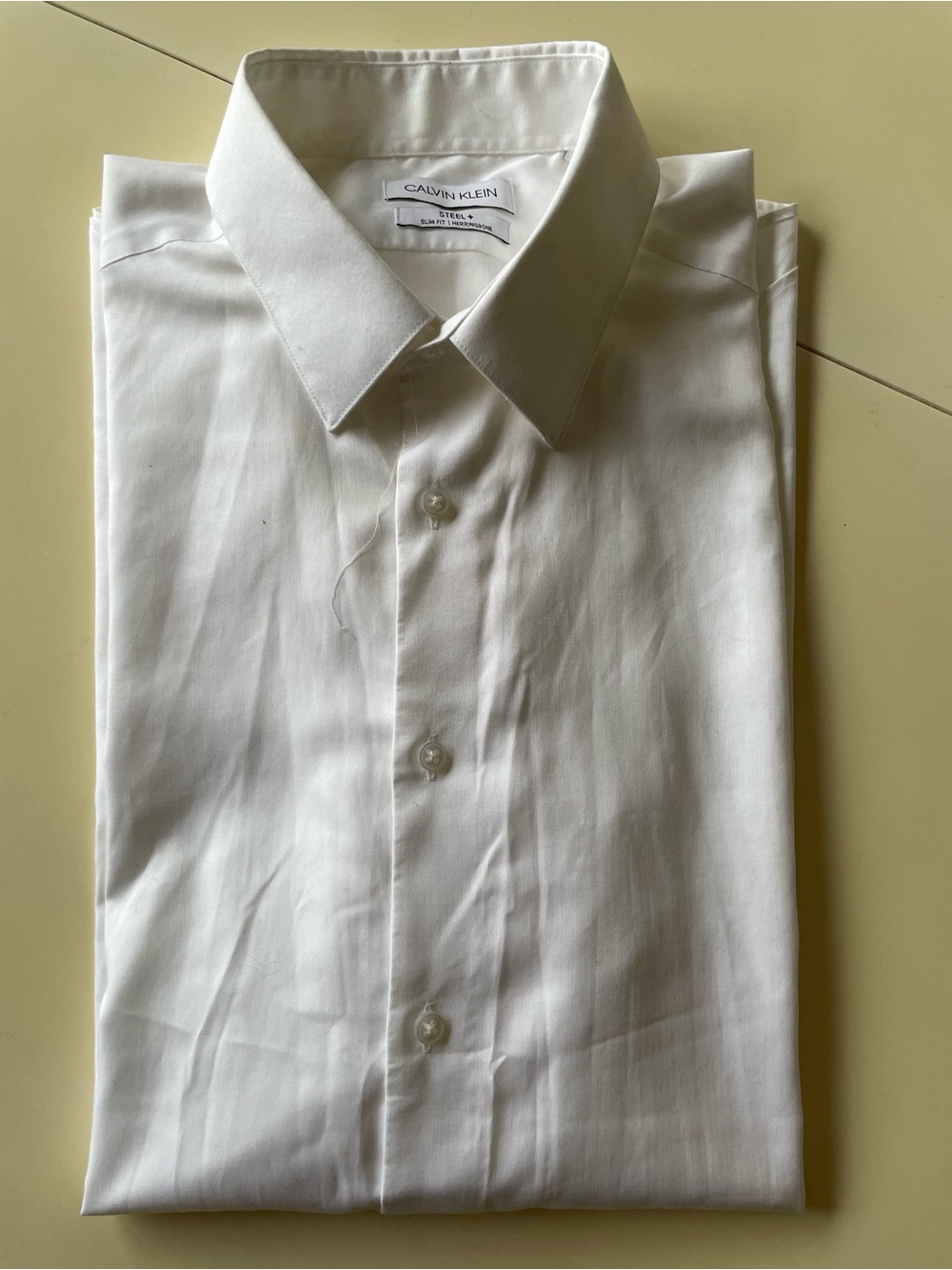 Calvin Klein Men's Classic White Dress Shirt Slim Fit Herringbone Size L/16.5/35
